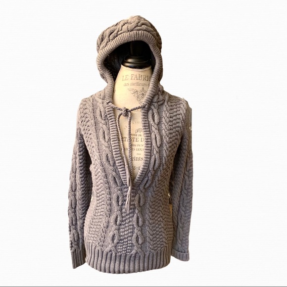 MODA International Cable Knit Hooded Sweater - S - Picture 2 of 11